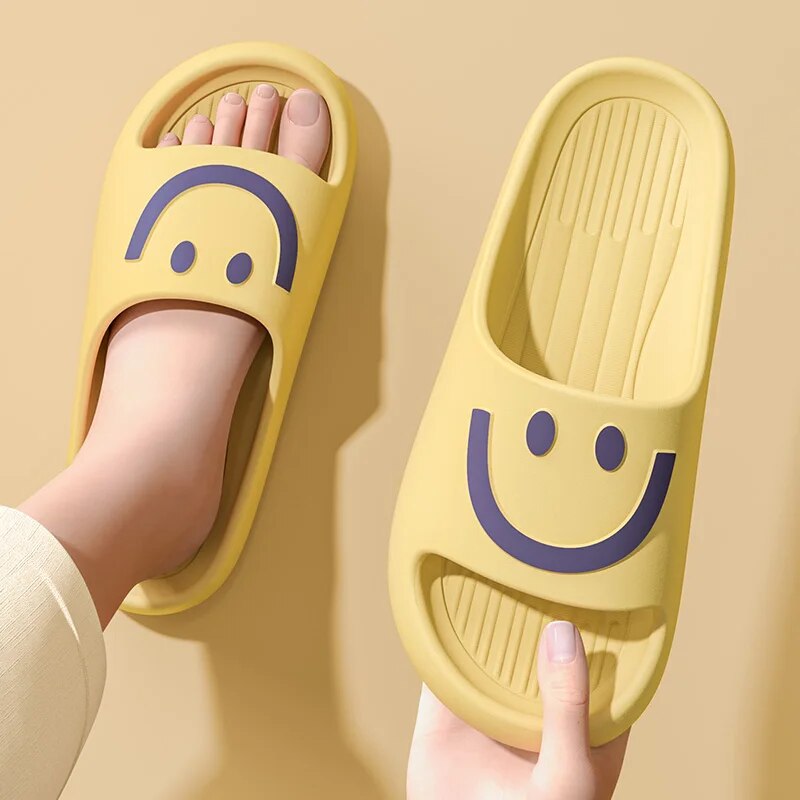 รองเท้าแตะลายหน้ายิ้มสำหรับผู้ - Mule Slip On บทวิจารณ์และราคา